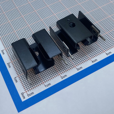 Le noir de remplacement anodisent le niveau en aluminium de disque transistorisé Ram Heatsink Vertical Mount Board de l'unité centrale de traitement RVB d'Intel